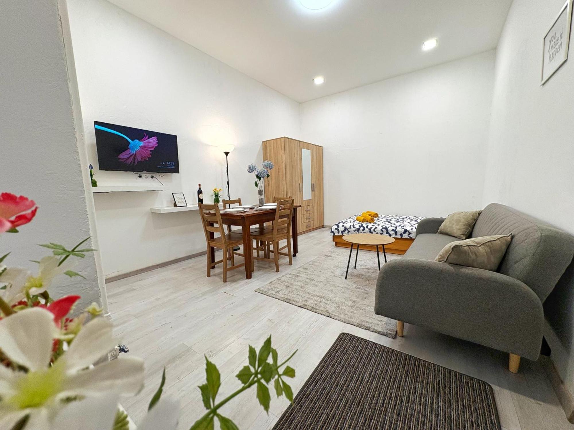 Central Private Apartment-7Pax Budapest Extérieur photo