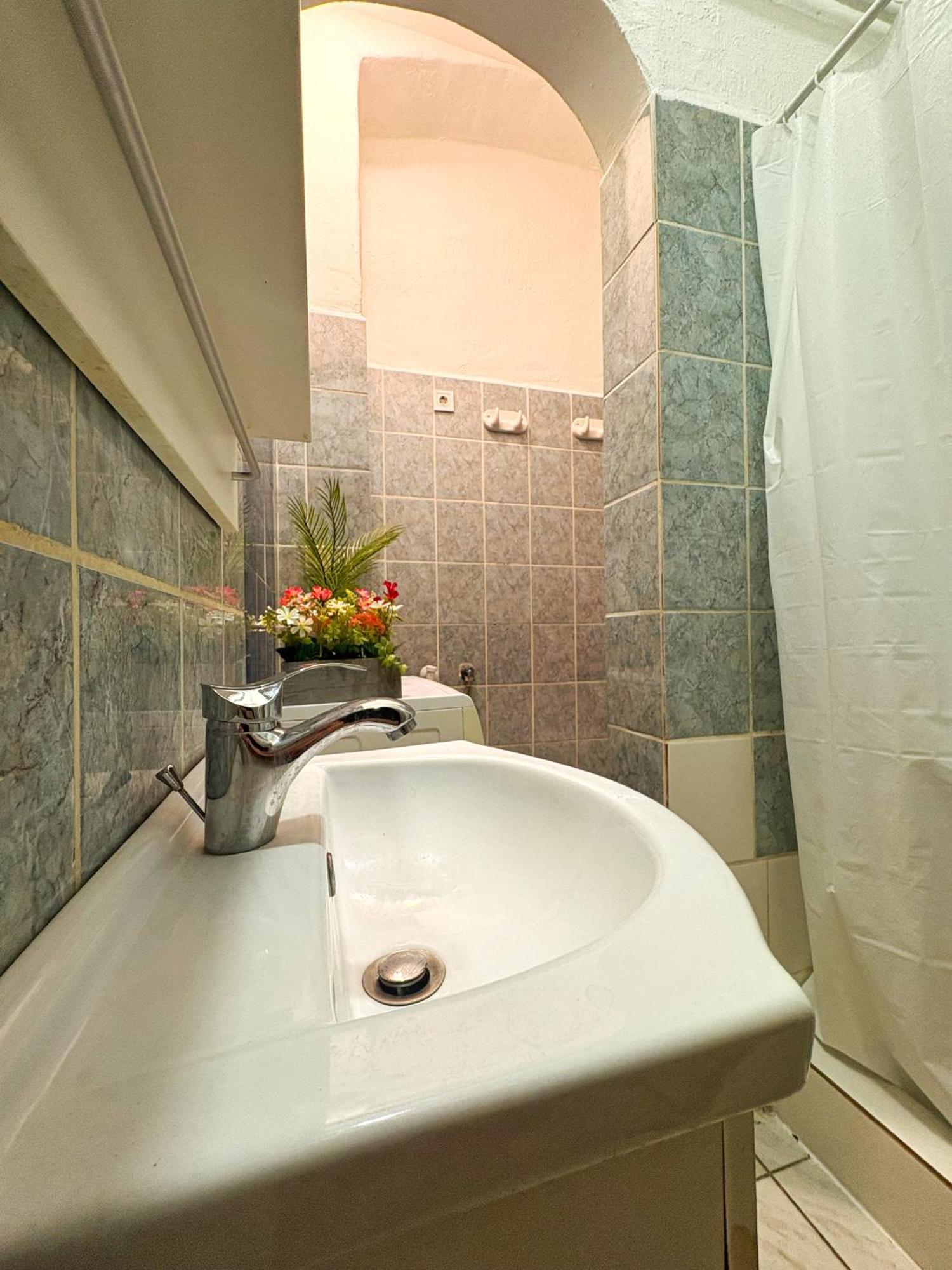 Central Private Apartment-7Pax Budapest Extérieur photo